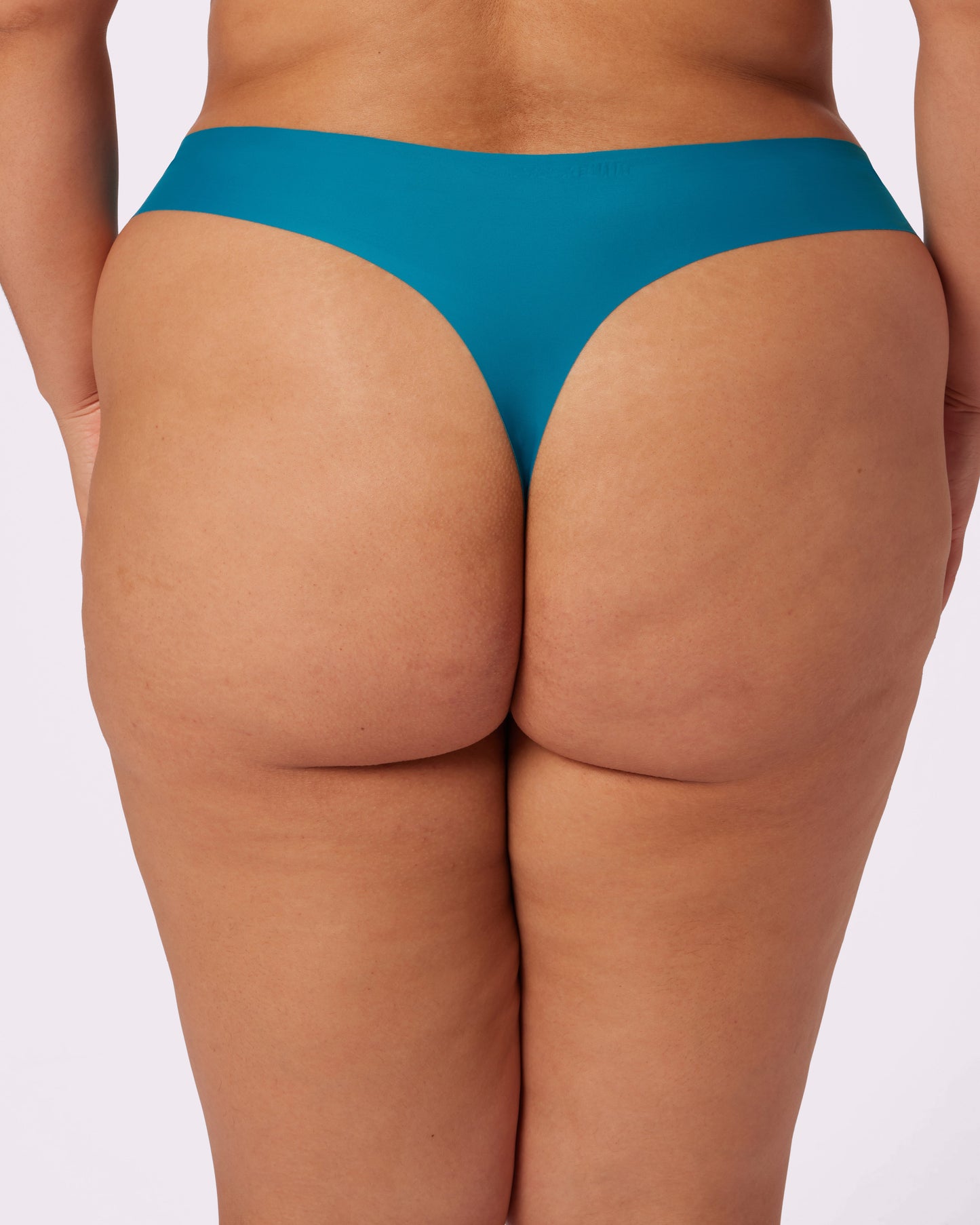 Invisible High Rise Thong | Seamless Universal (Lagoon)