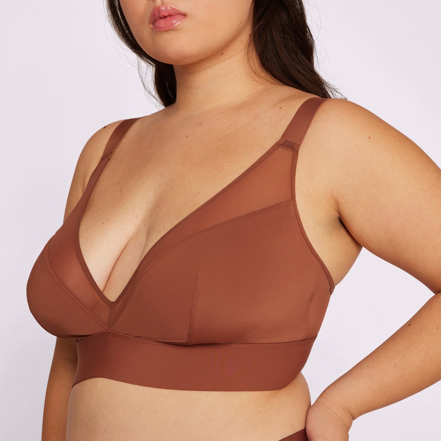 Dream Mesh Plunge Bralette | Ultra-Soft Re:Play | Archive (Cocoa)