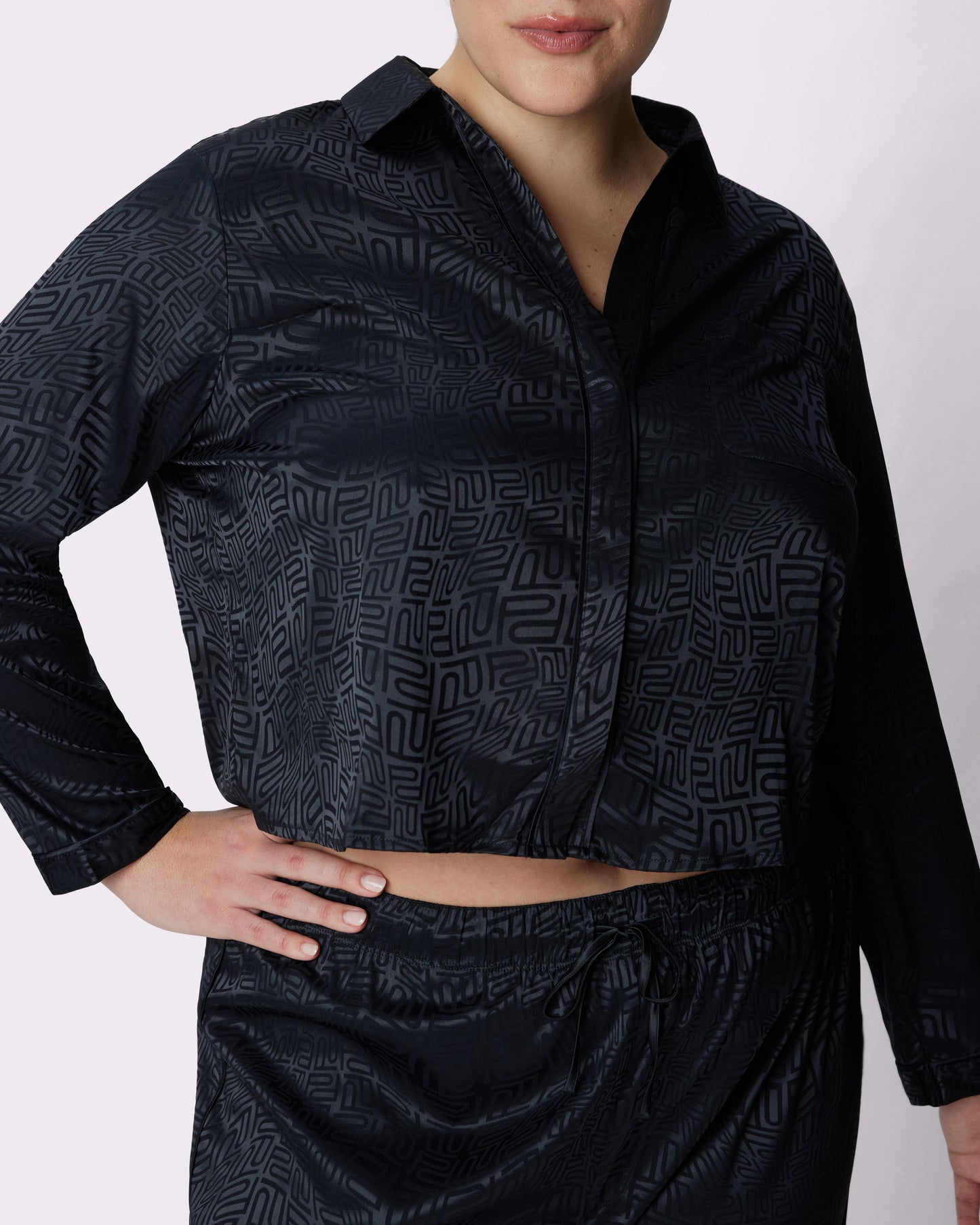 Dream Longsleeve Button Up | Luxe Satin  | Archive (Eightball Logo)