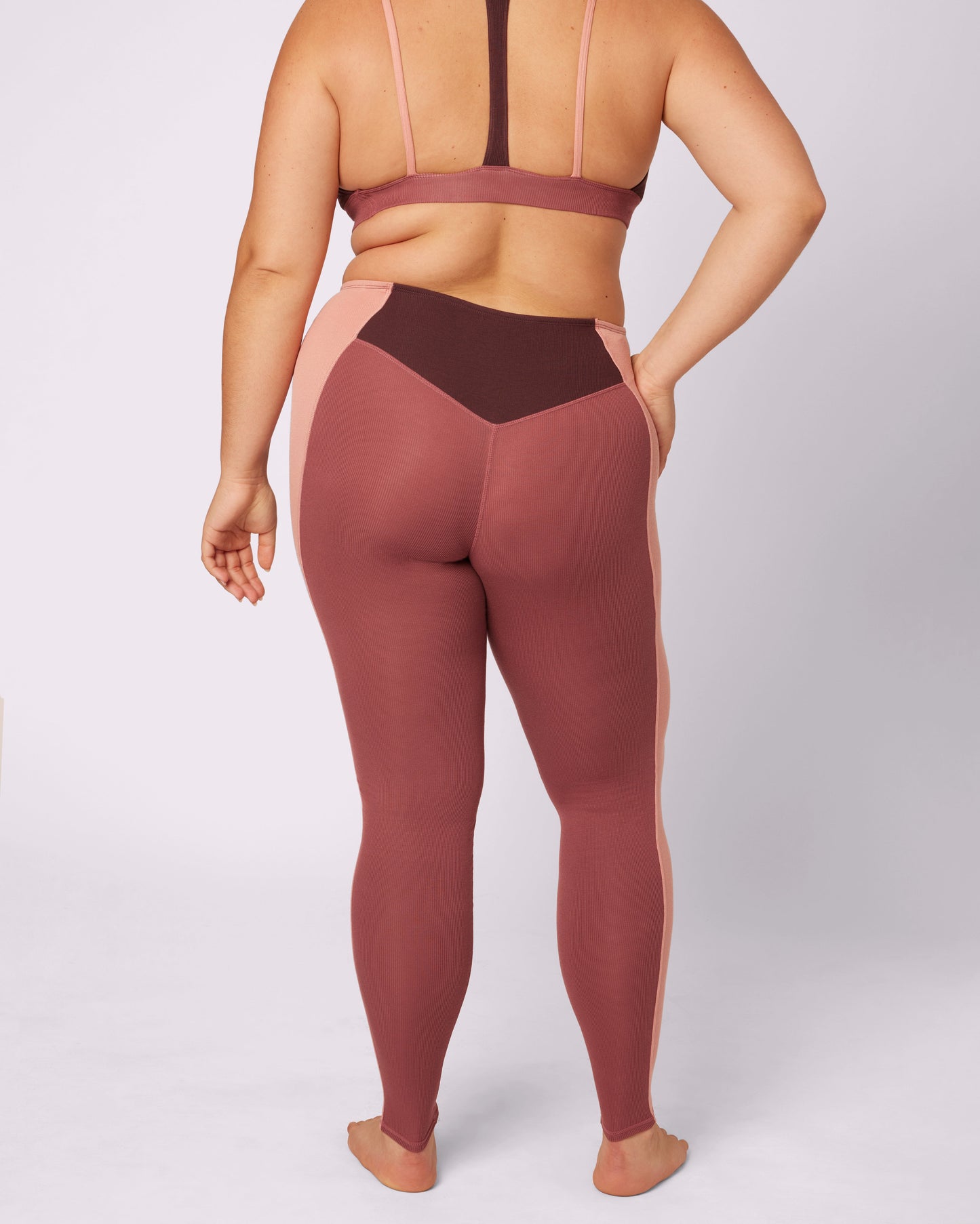 Essential Lush Leggings | Lush Rib (Pretzel)