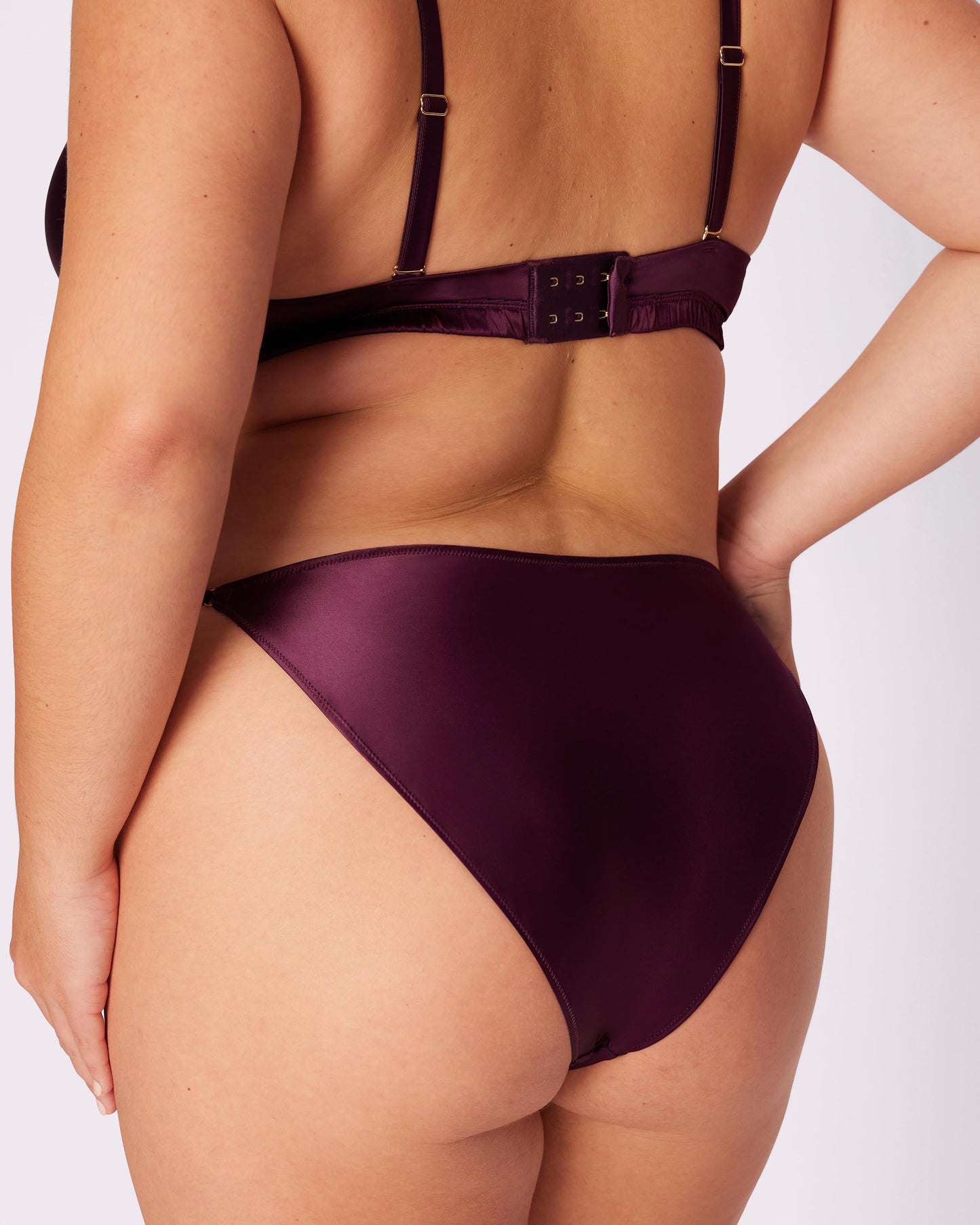 Satin Shine Cheeky | Glow Satin | Archive (Grape)