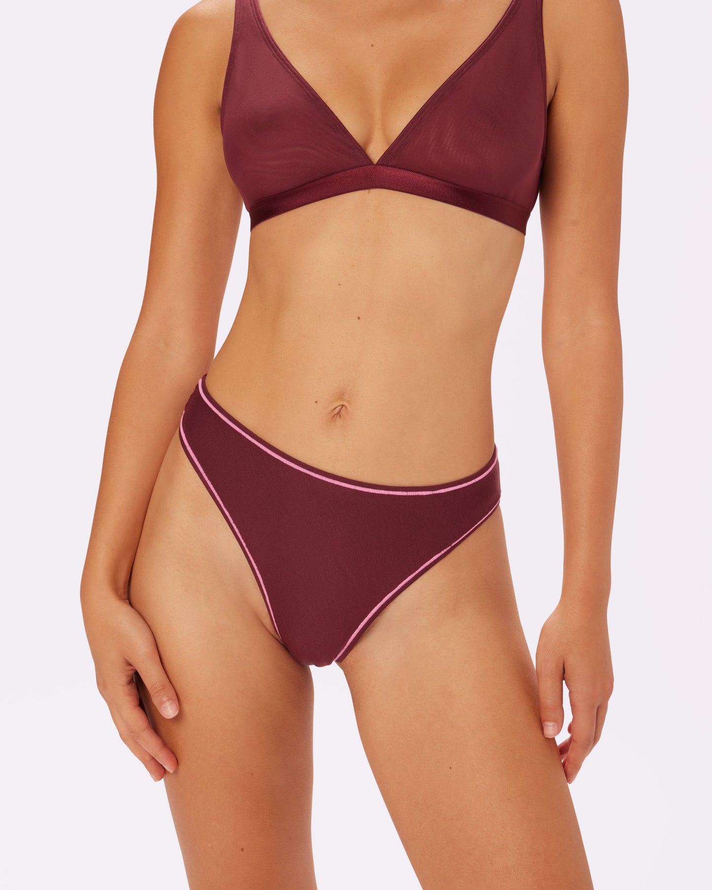 Betsey Johnson Ultra-Flattering Comfort Cheeky | New:Cotton (Blackberry)