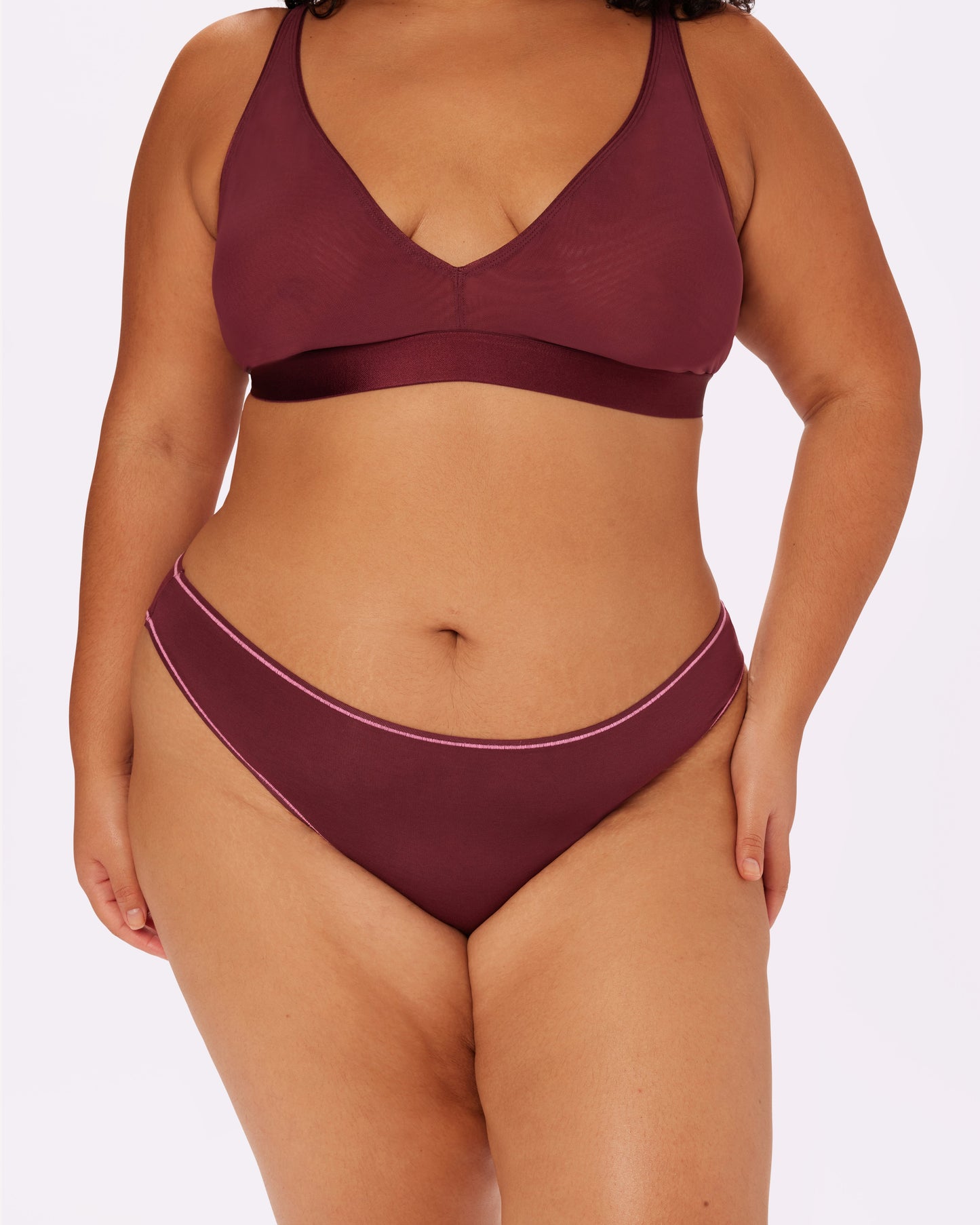 Betsey Johnson Ultra-Flattering Comfort Cheeky | New:Cotton (Blackberry)