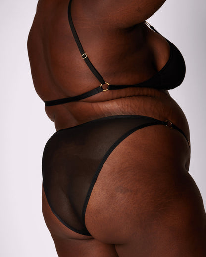 String Cheeky Hardware | Silky Mesh | Archive (Eightball)