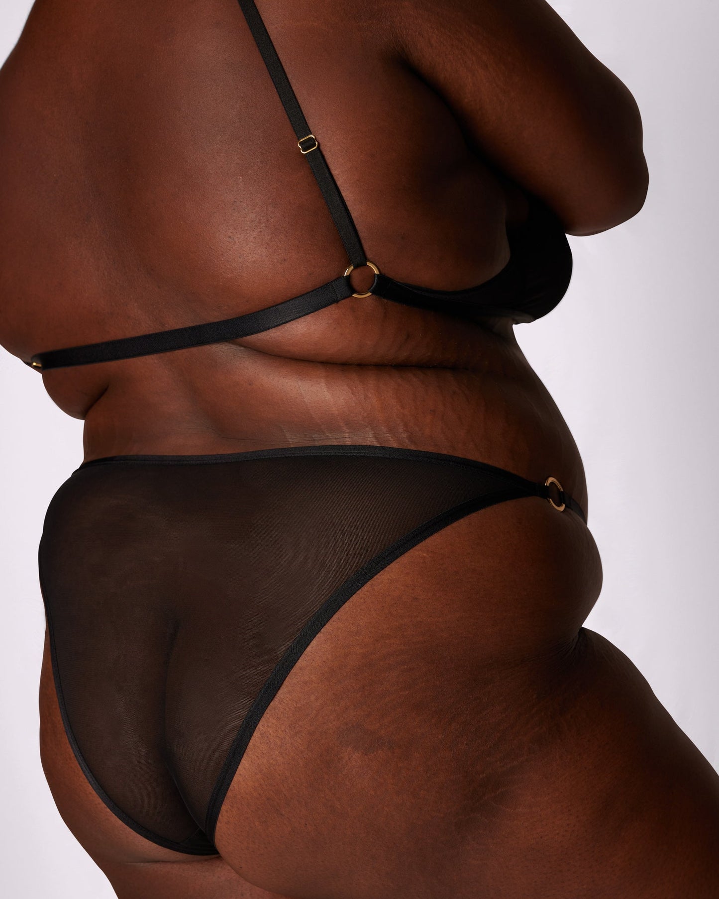 String Cheeky Hardware | Silky Mesh | Archive (Eightball)