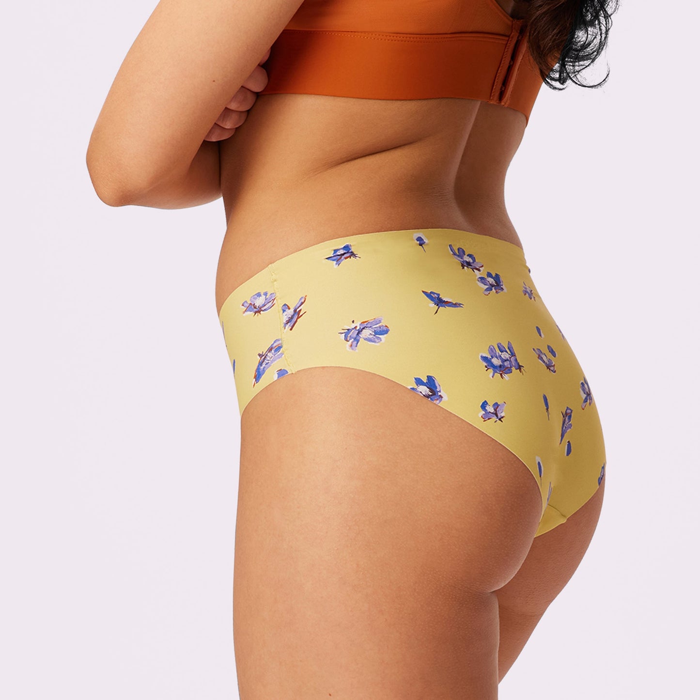 Invisible Sculpt High Rise Brief | Seamless Universal (Eightball)
