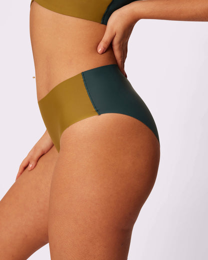 Invisible Sculpt High Rise Brief | Seamless Universal (Eightball)
