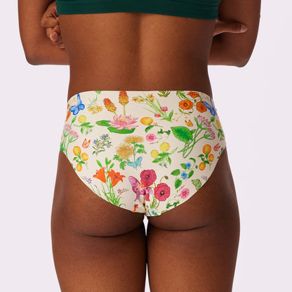 Invisible Sculpt High Rise Brief | Seamless Universal (Eightball)