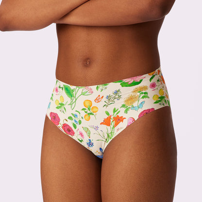 Invisible Sculpt High Rise Brief | Seamless Universal (Eightball)