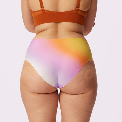 Invisible Sculpt High Rise Brief | Seamless Universal (Eightball)