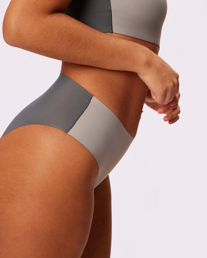 Invisible Sculpt High Rise Brief | Seamless Universal (Eightball)