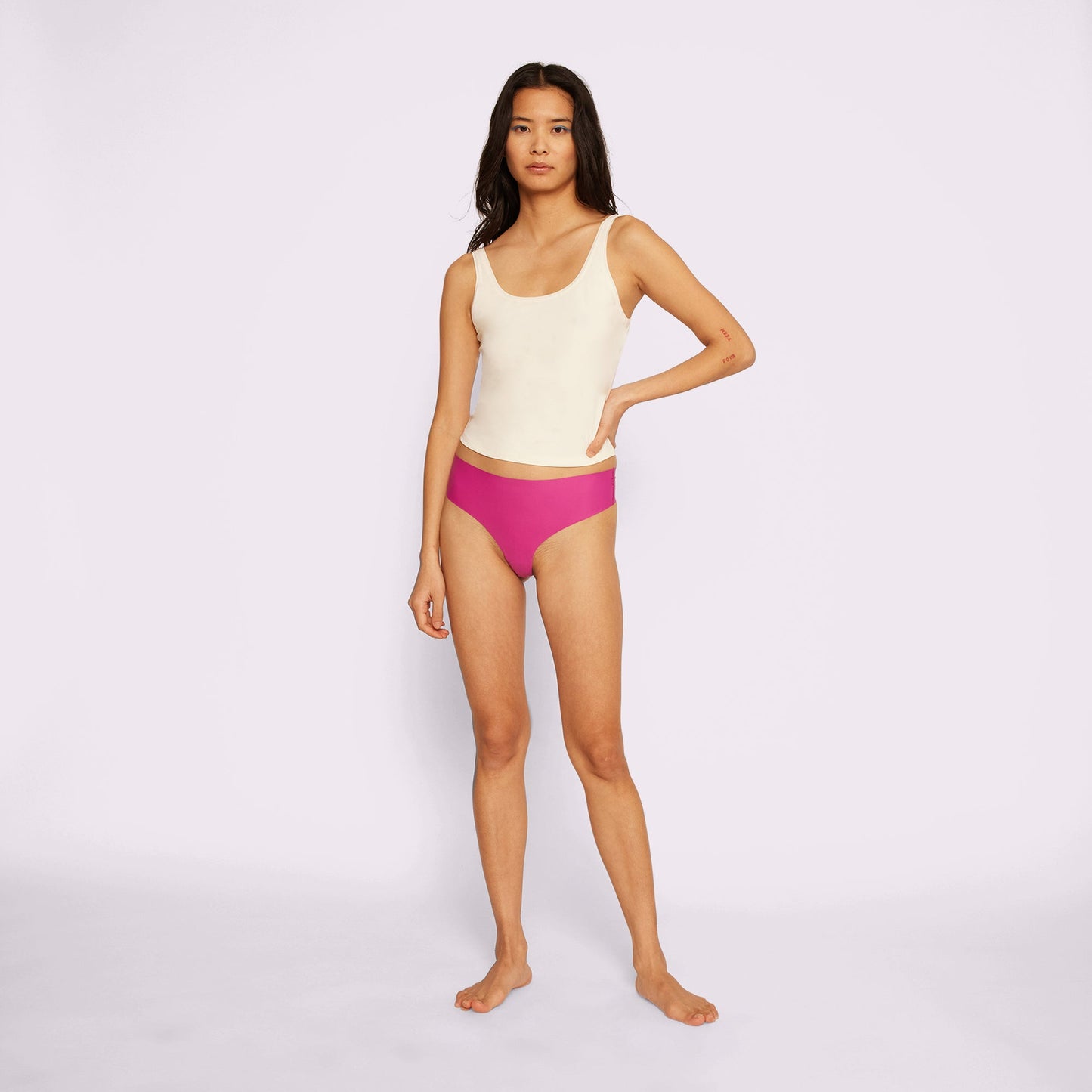 Invisible High Rise Thong | Seamless Universal (Eightball)