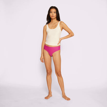 Invisible High Rise Thong | Seamless Universal (Eightball)