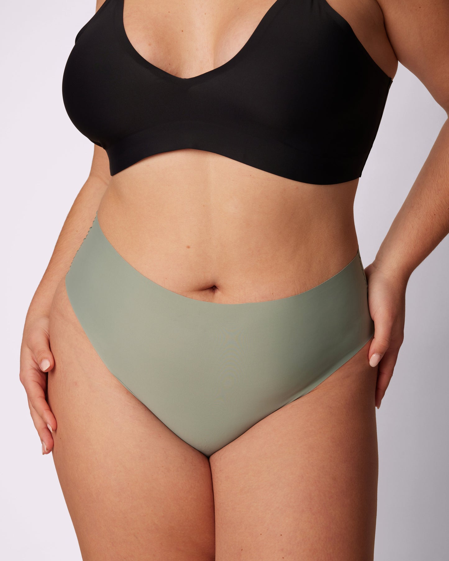 Invisible Sculpt High Rise Brief | Seamless Universal (Eightball)