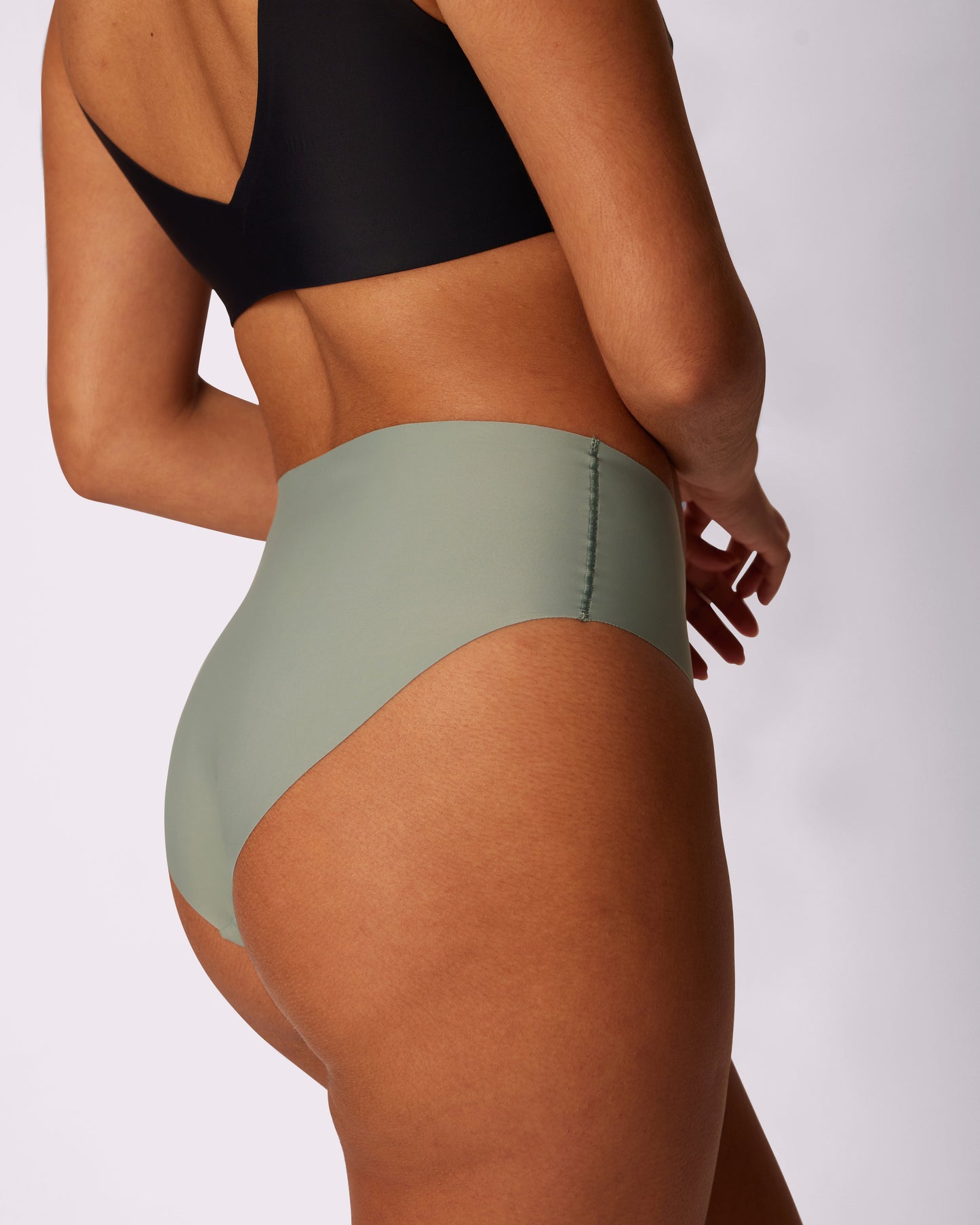 Invisible Sculpt High Rise Brief | Seamless Universal (Eightball)