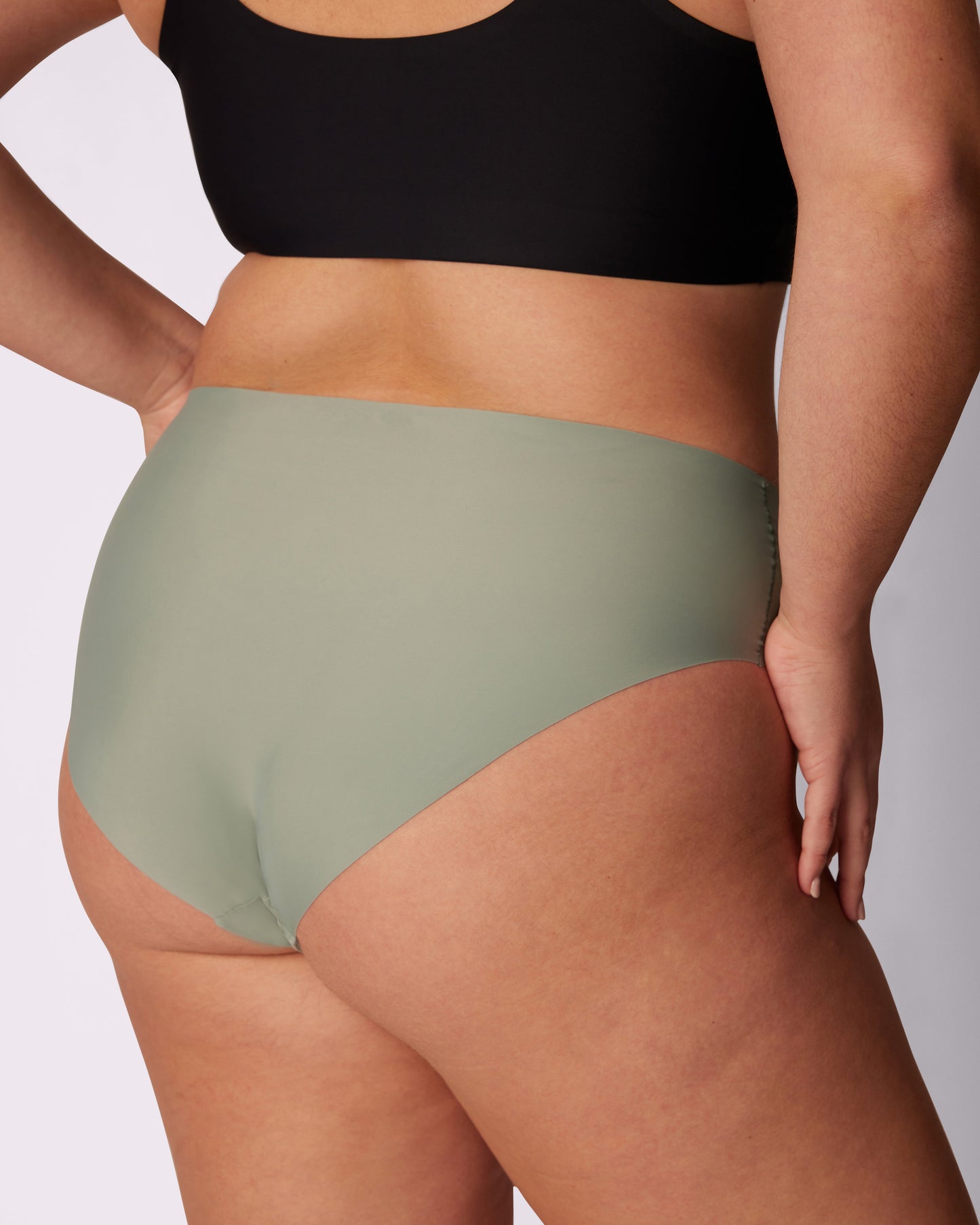 Invisible Sculpt High Rise Brief | Seamless Universal (Eightball)