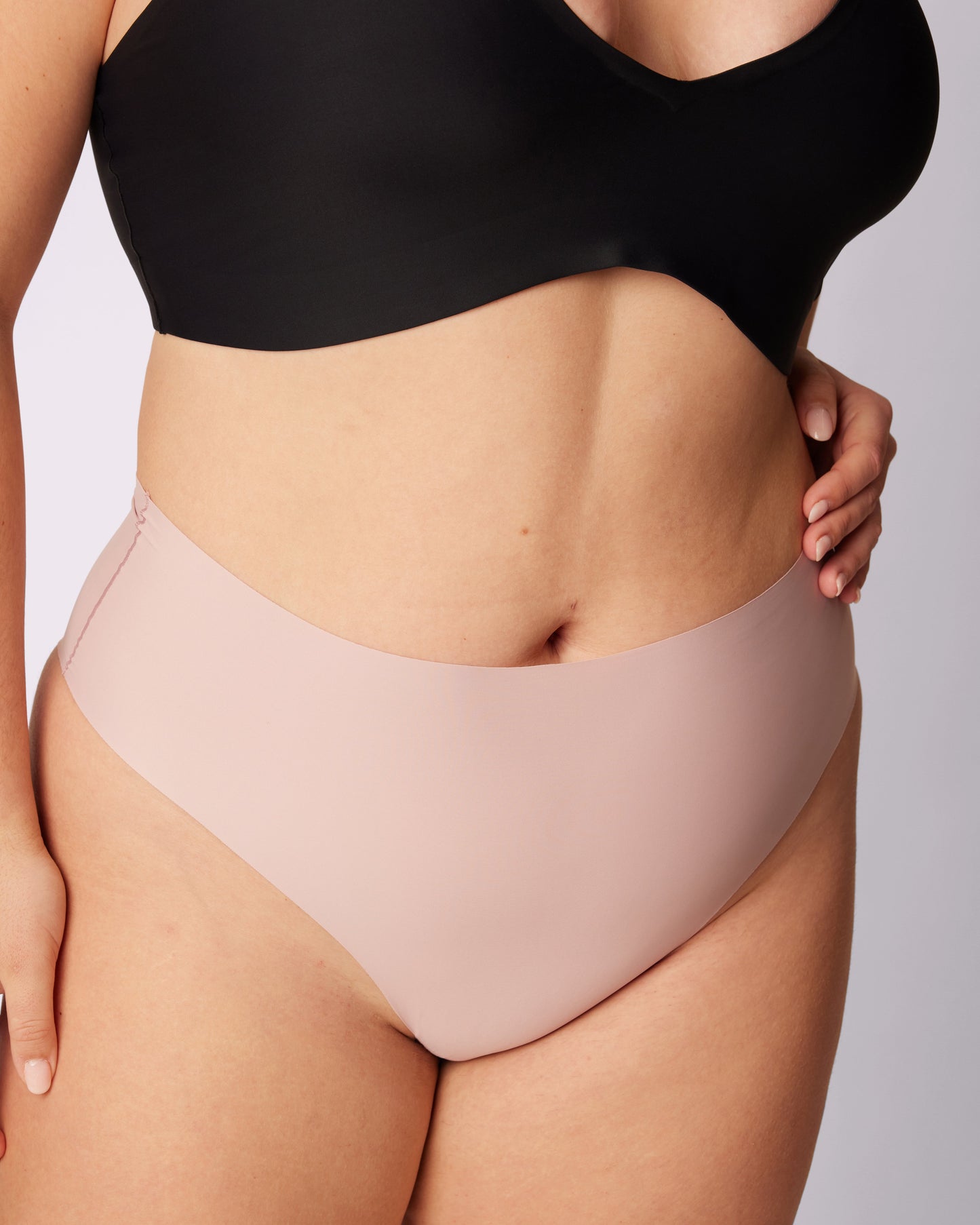 Invisible Sculpt High Rise Brief | Seamless Universal (Eightball)