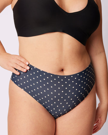 Invisible Sculpt High Rise Brief | Seamless Universal (Eightball)