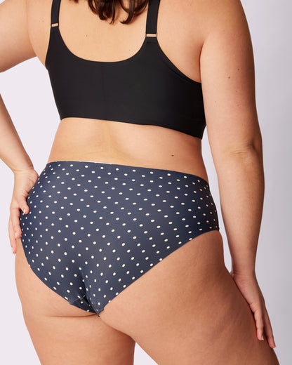 Invisible Sculpt High Rise Brief | Seamless Universal (Eightball)