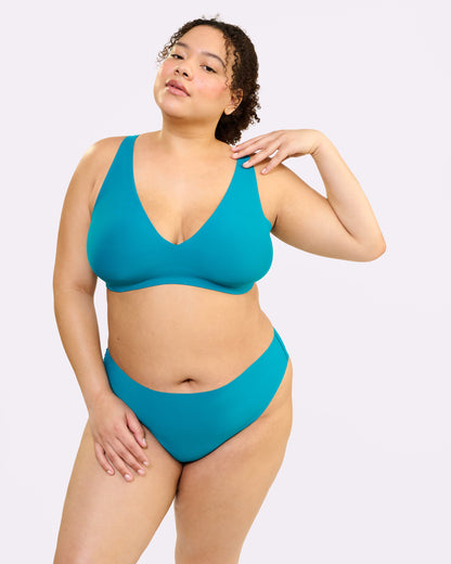 Invisible Sculpt High Rise Brief | Seamless Universal (Lagoon)