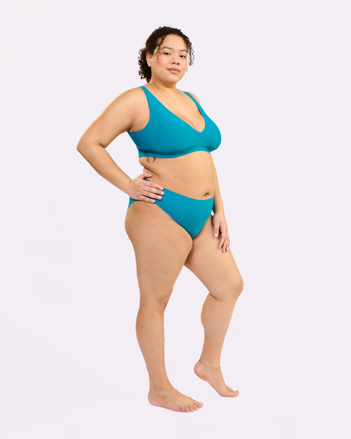 Invisible Sculpt High Rise Brief | Seamless Universal (Lagoon)