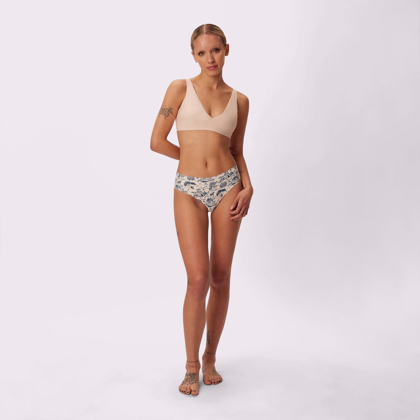 Invisible High Rise Thong | Seamless Universal (Eightball)