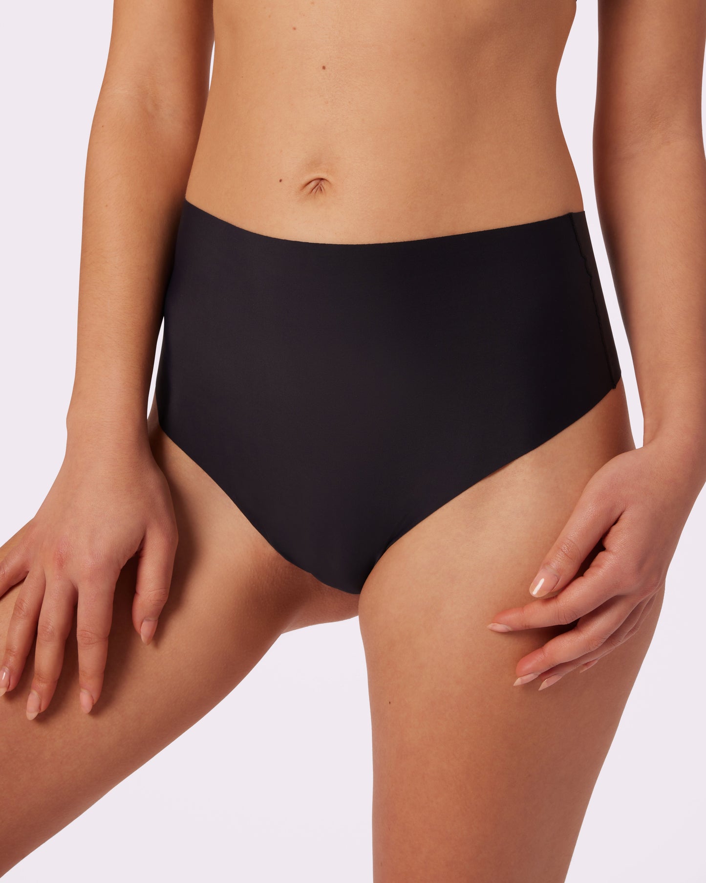 Invisible High Rise Thong | Seamless Universal (Eightball)