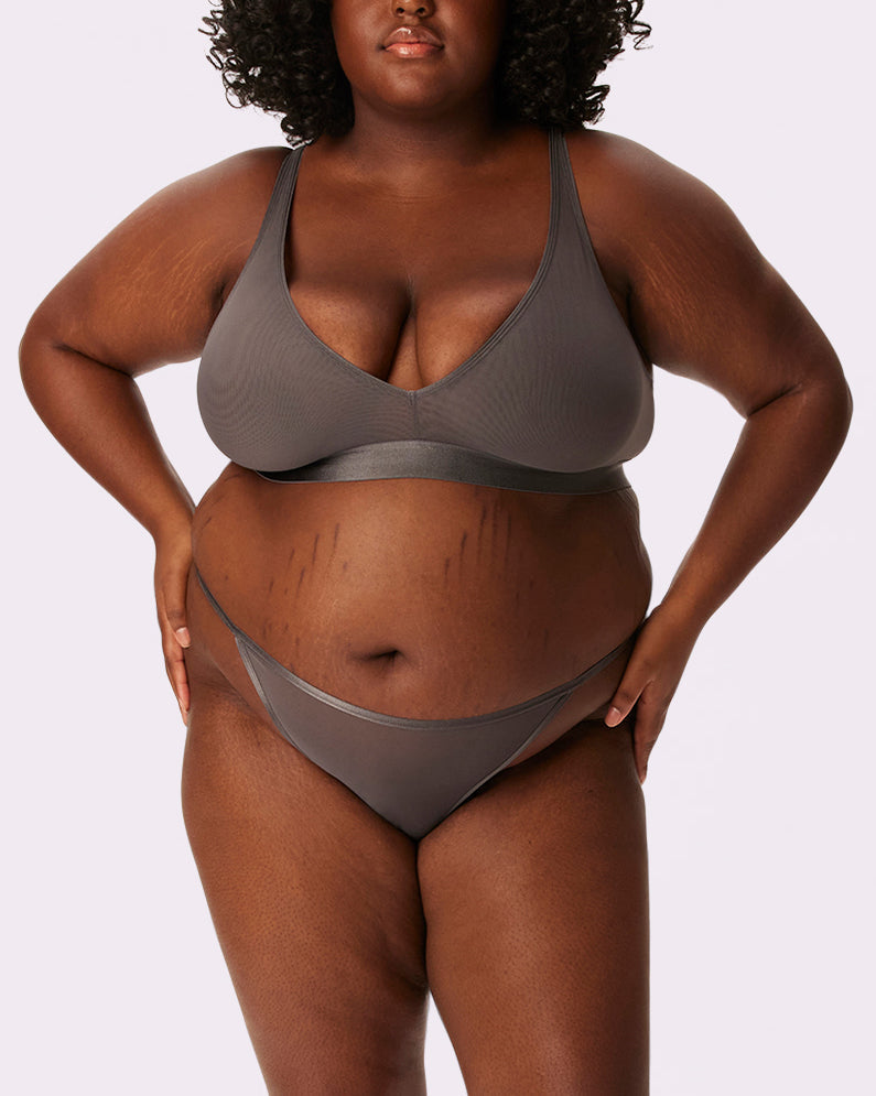 String Cheeky | Silky Mesh | Archive (Dark Pearl)
