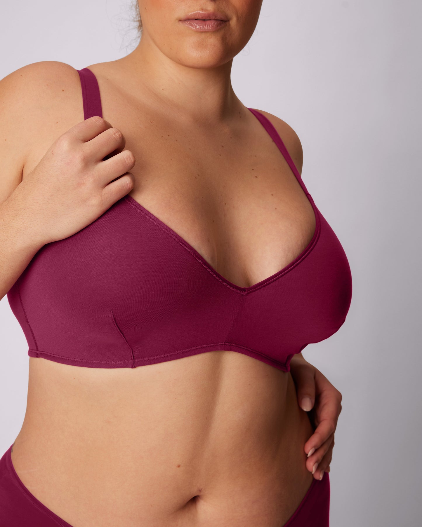 Vintage Soft Triangle Bralette | New:Cotton (Eightball)
