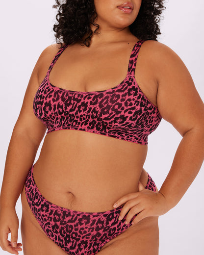 Betsey Johnson Vintage Soft Scoop Bralette | New:Cotton (Electric Leopard)