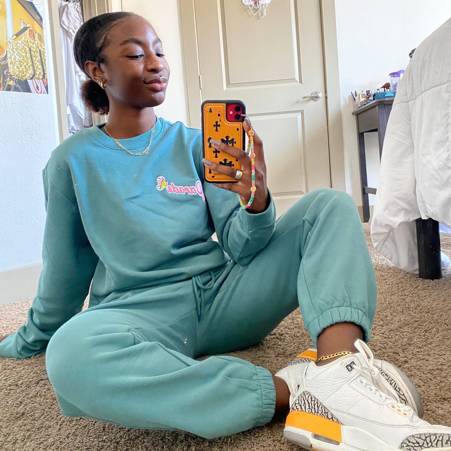 The Crewneck | Archive (Sweet Pea Butterfly)