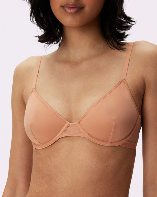 Color of the Year: Peach Fuzz