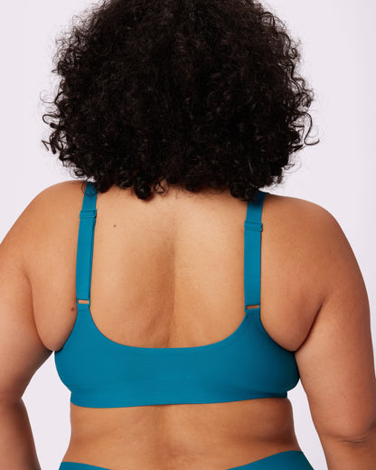 Smooth Lift Triangle Bralette | Seamless Universal (Lagoon)