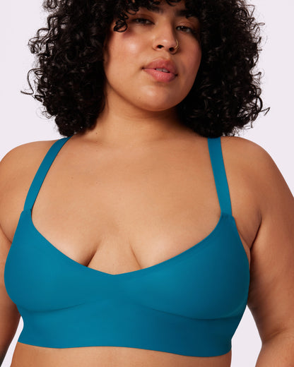 Smooth Lift Triangle Bralette | Seamless Universal (Lagoon)