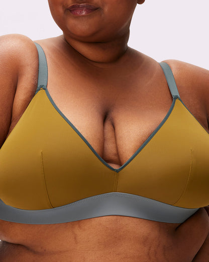 Re:Play Triangle Bralette | Ultra-Soft Re:Play (Eightball)