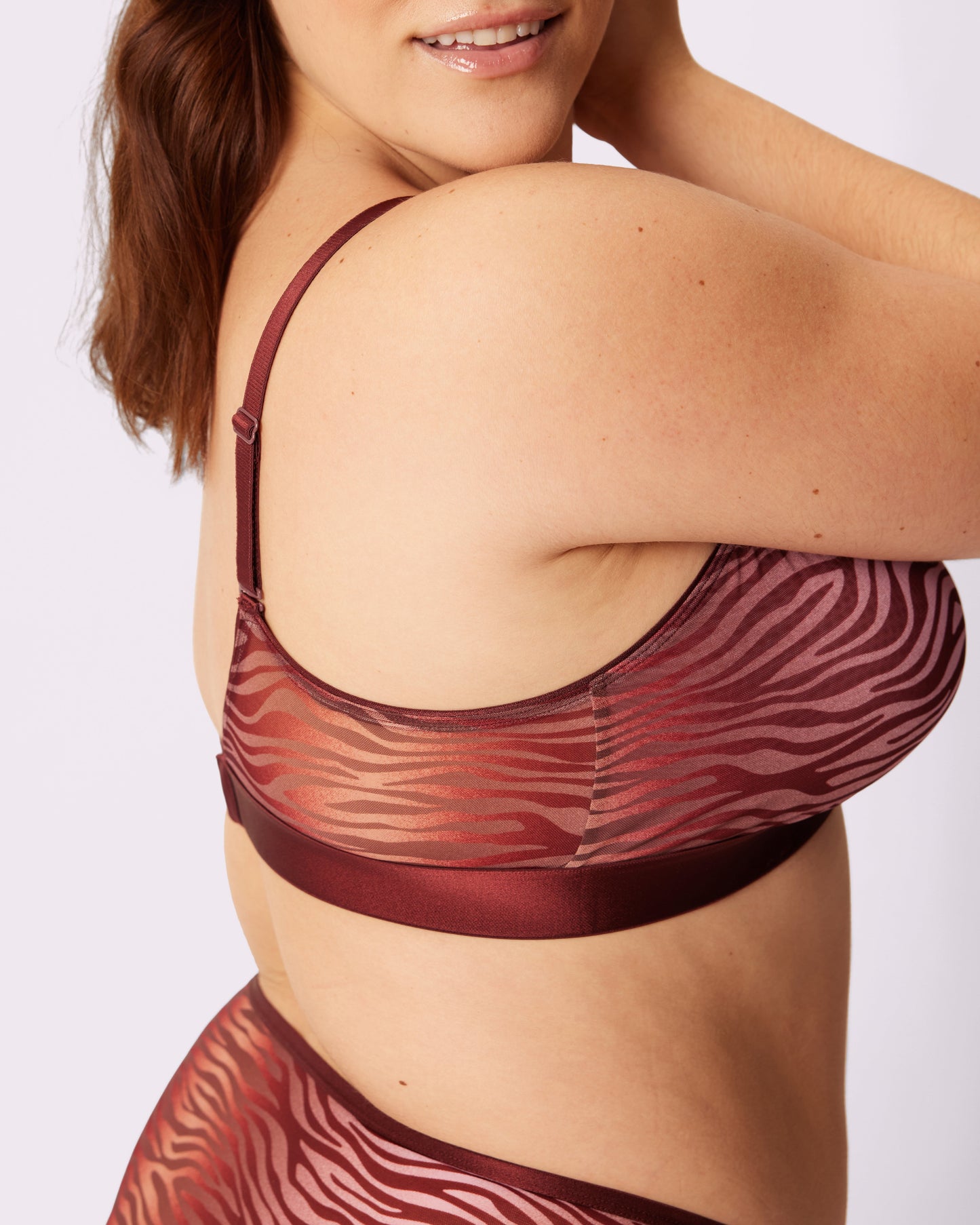 Triangle Bralette | Silky Mesh (Eightball)