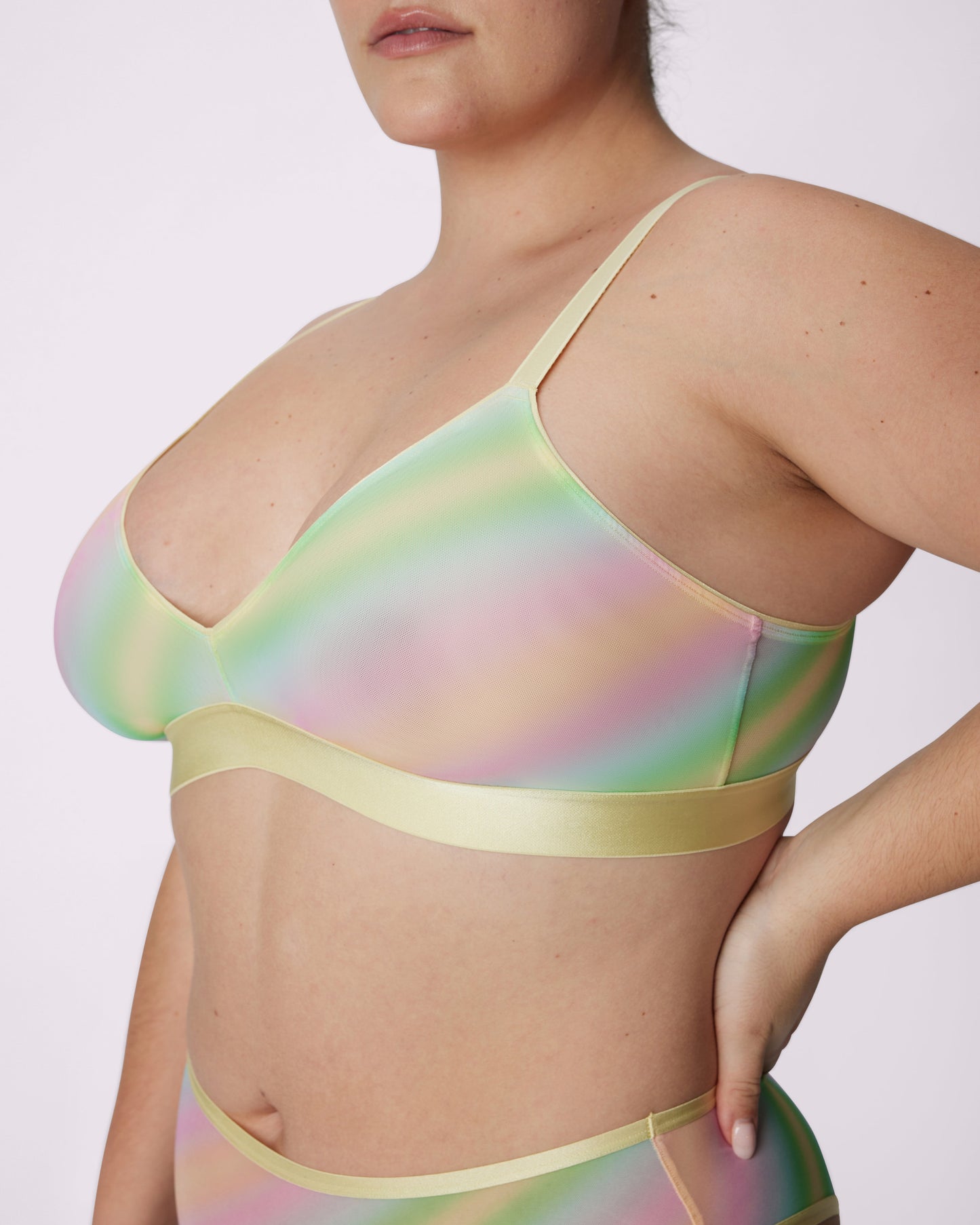 Triangle Bralette | Silky Mesh (Eightball)