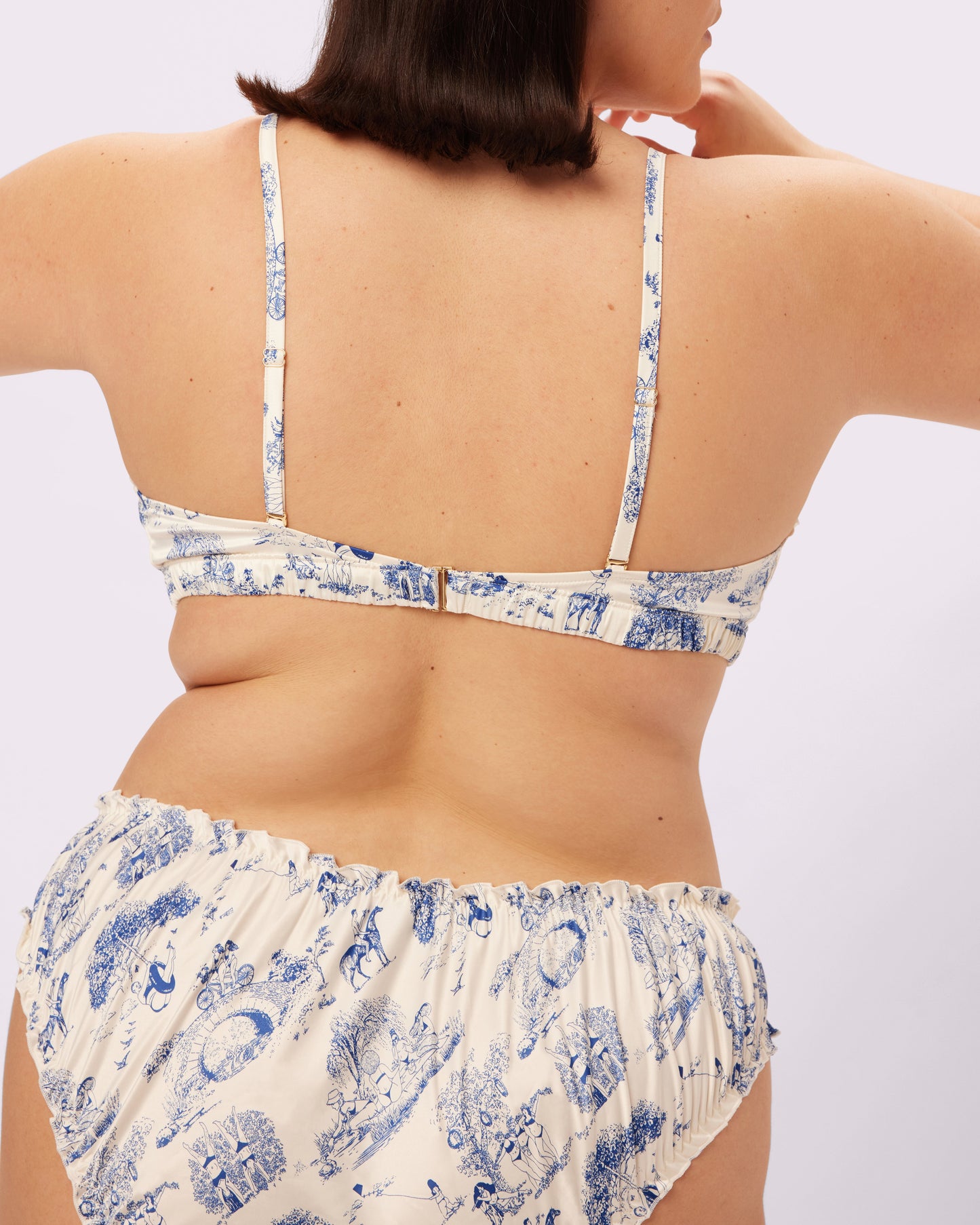 Radiant Flutter Triangle Bralette | Glow Satin (Toile Cloud)
